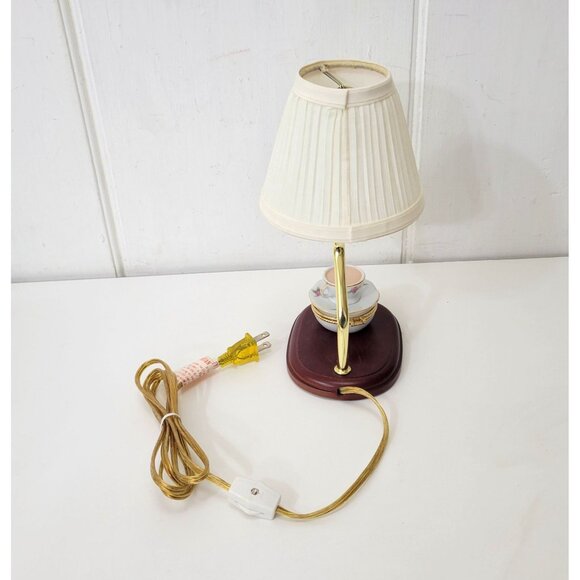 Night Light with Trinket Box/Pill Box and Lampshade - Picture 6 of 8